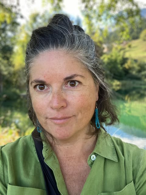 Un portrait de Sylvie Ramel en balade.